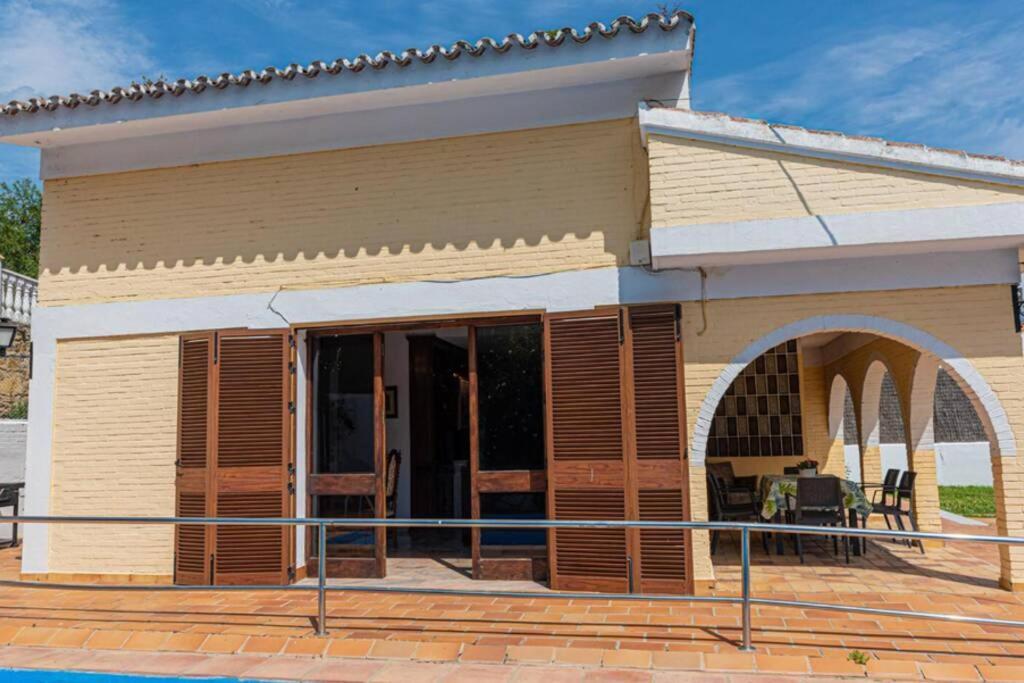 Casa La Albaida, Estacion De קורטס דה לה פרונטרה מראה חיצוני תמונה